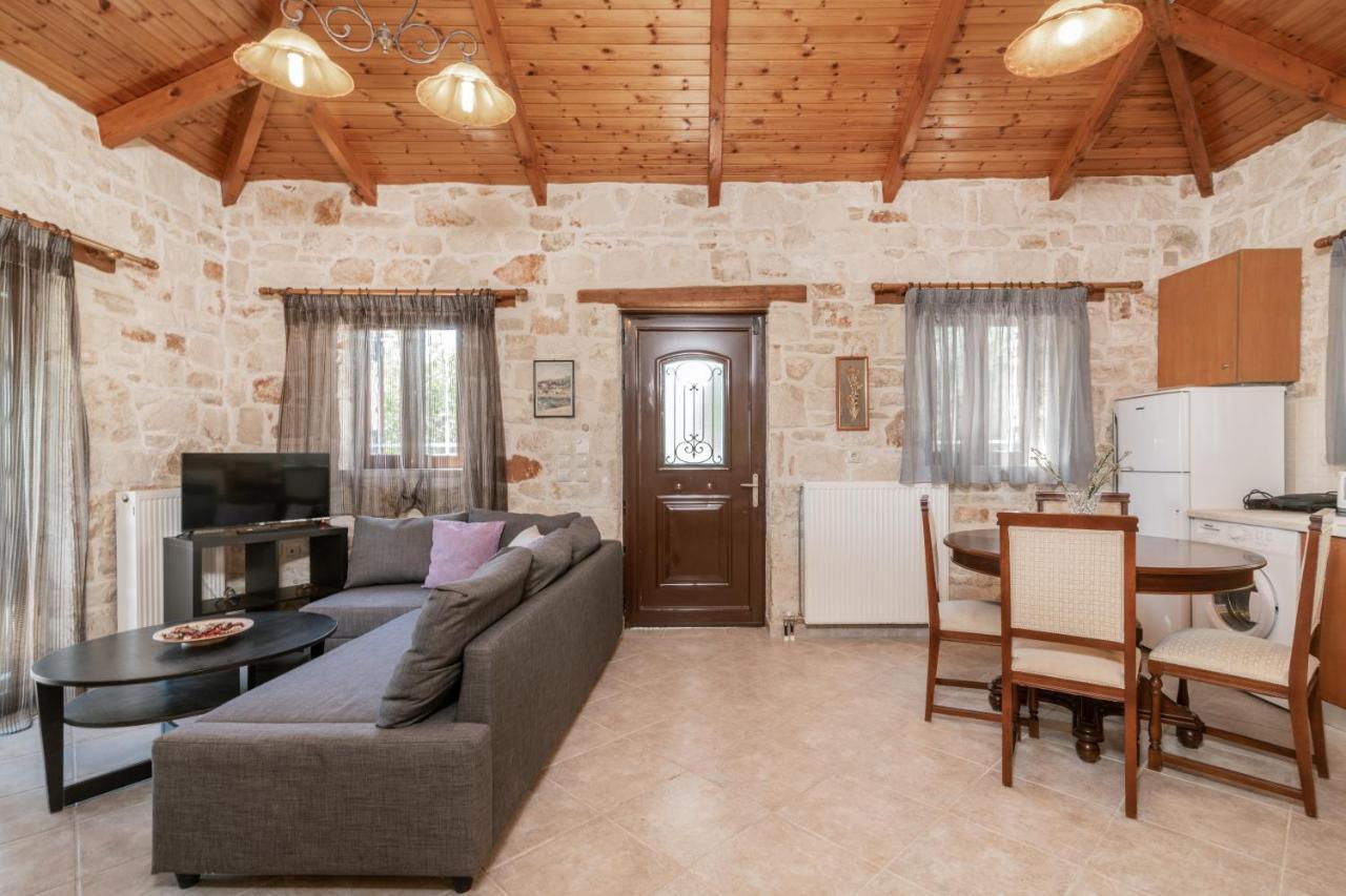 Vozas Villas - Traditional Houses With Great View Tragaki Esterno foto