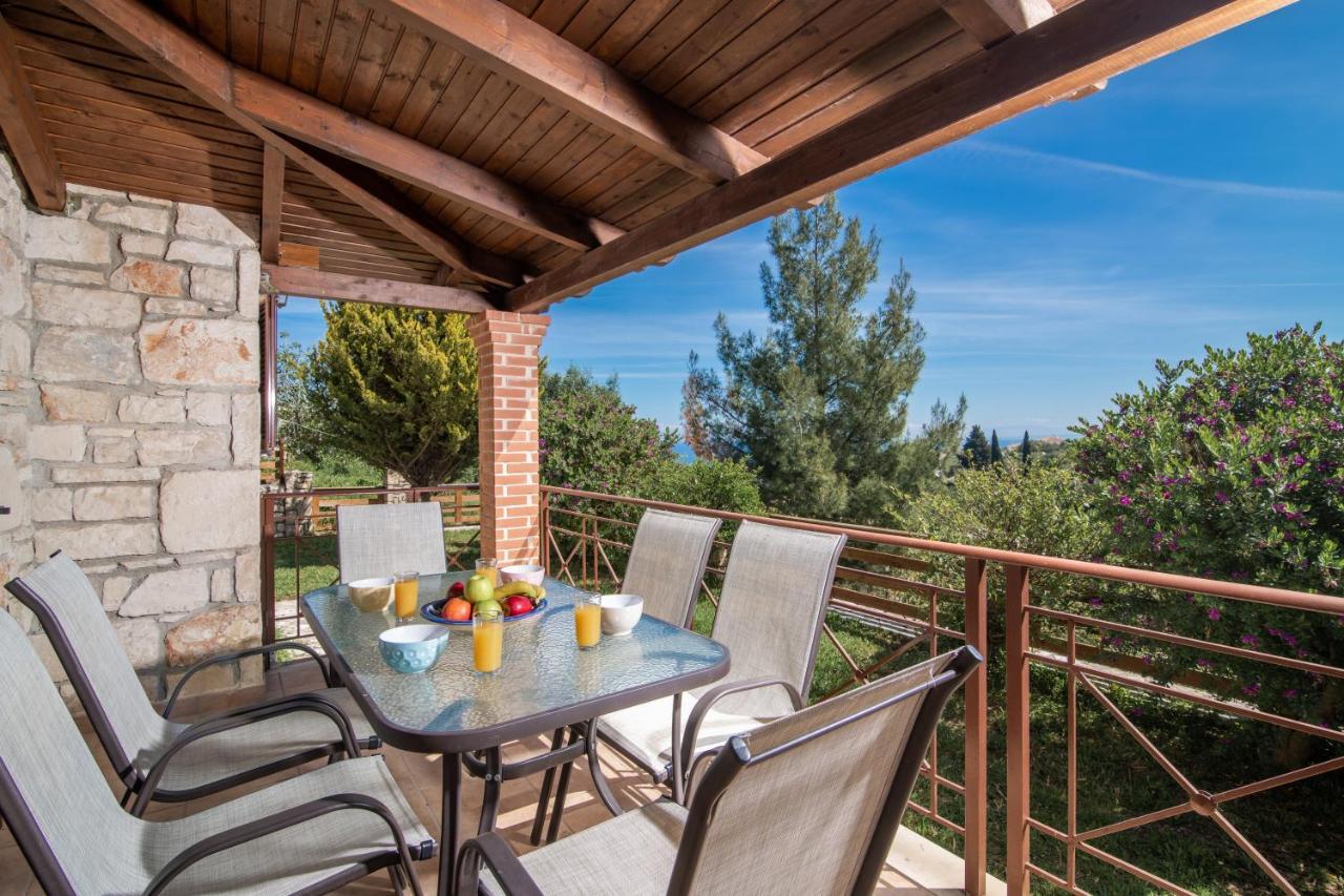 Vozas Villas - Traditional Houses With Great View Tragaki Esterno foto